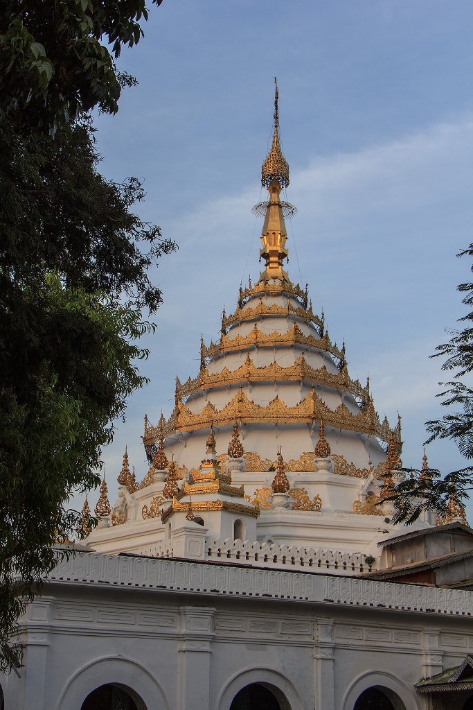 59-Kyauktawgyi Pagoda.jpg